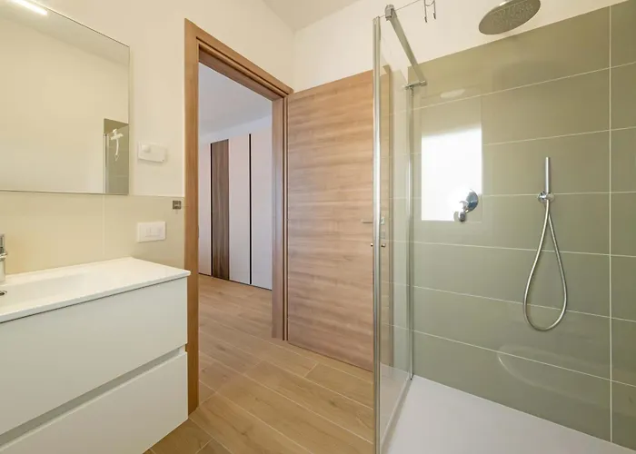 شقة Apartmentsgarda - Residenza Maycol