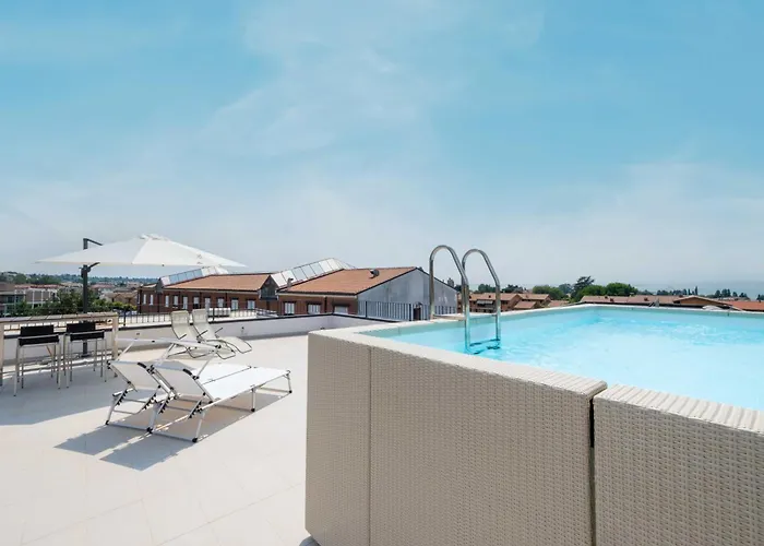 Apartmentsgarda - Residenza Maycol باردولينو