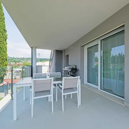 Apartmentsgarda - Residenza Maycol Apartamento *