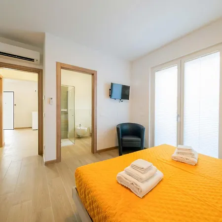 شقة Apartmentsgarda - Residenza Maycol